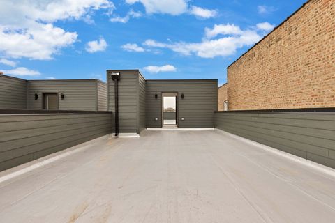 Tiny photo for 4932 S Martin Luther King Drive, Chicago, IL 60615 (MLS # 12489287)
