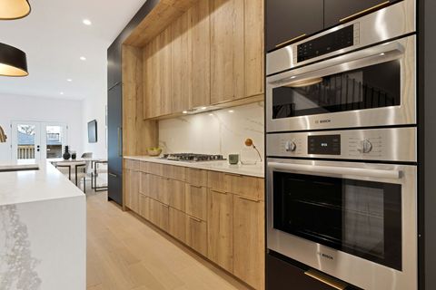 Tiny photo for 4932 S Martin Luther King Drive, Chicago, IL 60615 (MLS # 12489287)