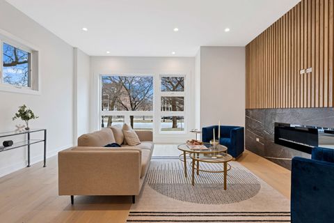 Tiny photo for 4932 S Martin Luther King Drive, Chicago, IL 60615 (MLS # 12489287)