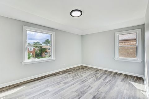 Tiny photo for 3901 Jackson Street, Bellwood, IL 60104 (MLS # 12477040)
