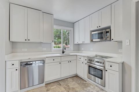 Tiny photo for 3901 Jackson Street, Bellwood, IL 60104 (MLS # 12477040)
