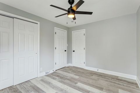 Tiny photo for 3901 Jackson Street, Bellwood, IL 60104 (MLS # 12477040)