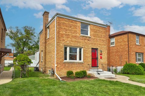 Tiny photo for 3901 Jackson Street, Bellwood, IL 60104 (MLS # 12477040)