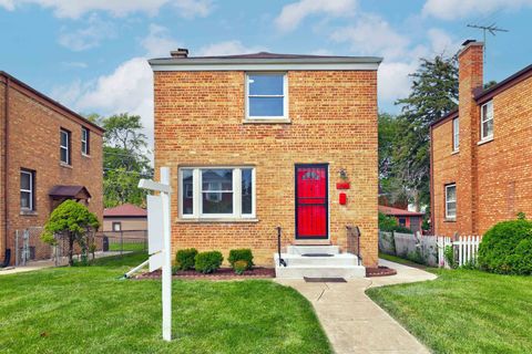 Tiny photo for 3901 Jackson Street, Bellwood, IL 60104 (MLS # 12477040)