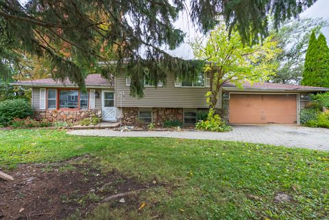 Photo of N268 Calvin Avenue, West Chicago, IL 60185 (MLS # 12502357) Photo of N268 Calvin Avenue, West Chicago, IL 60185 (MLS # 12502357)