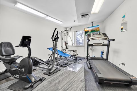 Tiny photo for 1400 N Yarmouth Place #407, Mount Prospect, IL 60056 (MLS # 12543611)