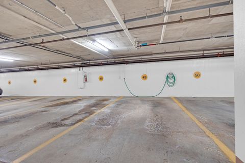 Tiny photo for 1400 N Yarmouth Place #407, Mount Prospect, IL 60056 (MLS # 12543611)