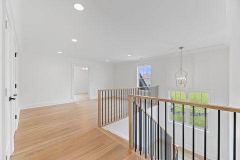 Tiny photo for 106 Brookwood Lane, Lincolnshire, IL 60069 (MLS # 12526985)