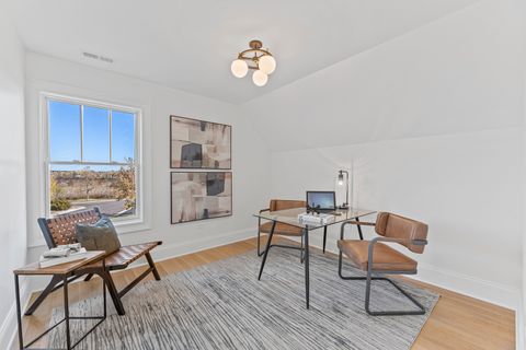 Tiny photo for 106 Brookwood Lane, Lincolnshire, IL 60069 (MLS # 12526985)