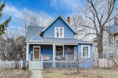 1315 Main Street Evanston IL 60202