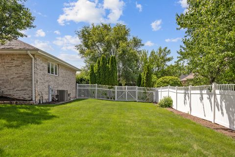 Tiny photo for 19522 Victorian Drive, Mokena, IL 60448 (MLS # 12675740)