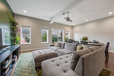 Tiny photo for 428 N Noble Street #2, Chicago, IL 60642 (MLS # 12489393)