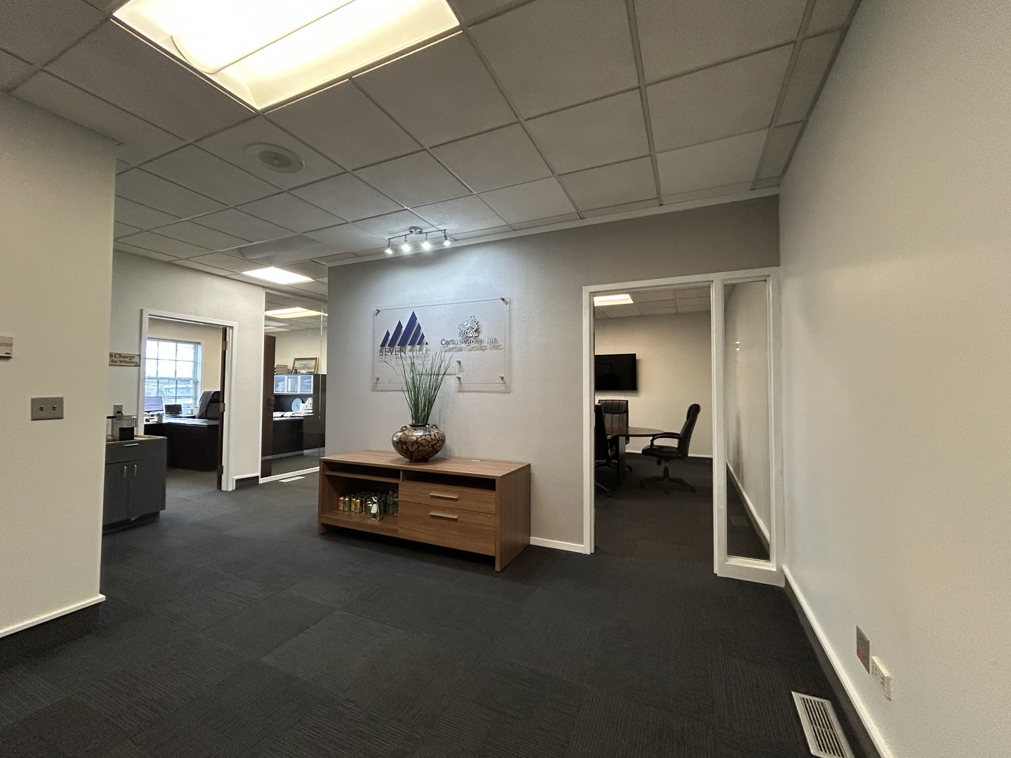 450 E Higgins Road