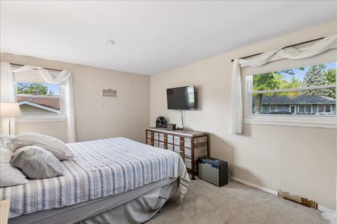Tiny photo for 6916 Williams Drive, Woodridge, IL 60517 (MLS # 12707513)
