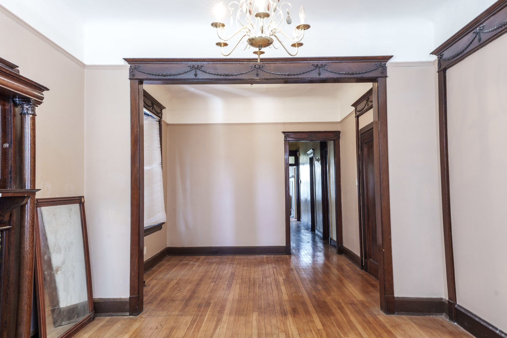 6418 S Drexel Avenue