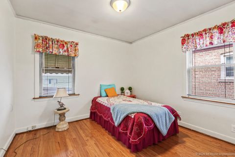 Tiny photo for 9726 S Peoria Street, Chicago, IL 60643 (MLS # 12622609)