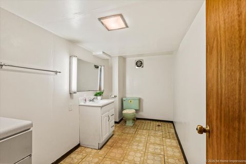 Tiny photo for 9726 S Peoria Street, Chicago, IL 60643 (MLS # 12622609)