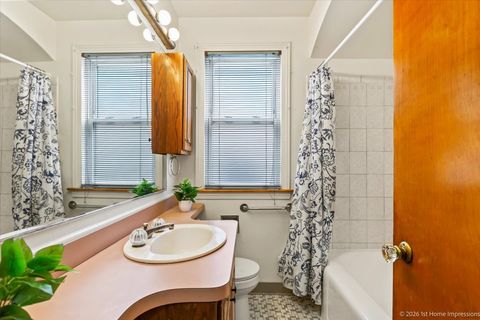 Tiny photo for 9726 S Peoria Street, Chicago, IL 60643 (MLS # 12622609)