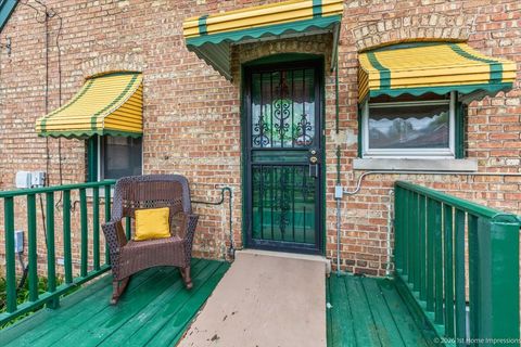 Tiny photo for 9726 S Peoria Street, Chicago, IL 60643 (MLS # 12622609)