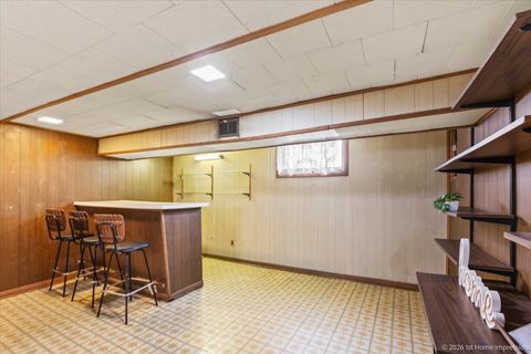 Tiny photo for 9726 S Peoria Street, Chicago, IL 60643 (MLS # 12622609)