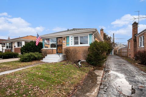 Tiny photo for 3400 Monroe Street, Bellwood, IL 60104 (MLS # 12536765)