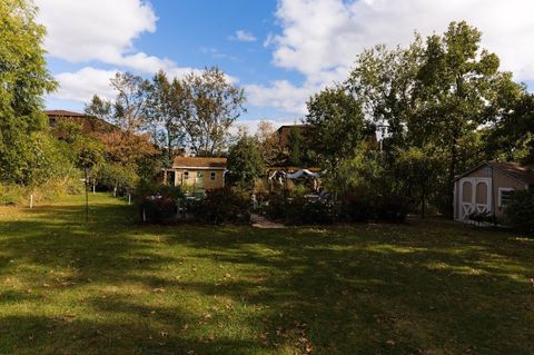 Tiny photo for 9761 Elm Terrace, Des Plaines, IL 60016 (MLS # 12587825)