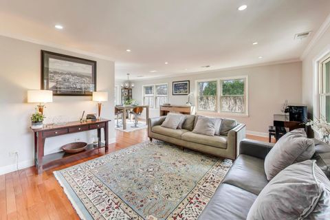 Tiny photo for 9761 Elm Terrace, Des Plaines, IL 60016 (MLS # 12587825)