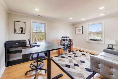 Tiny photo for 9761 Elm Terrace, Des Plaines, IL 60016 (MLS # 12587825)