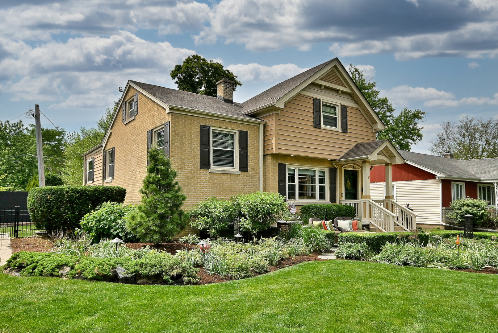 114 S Poplar Avenue