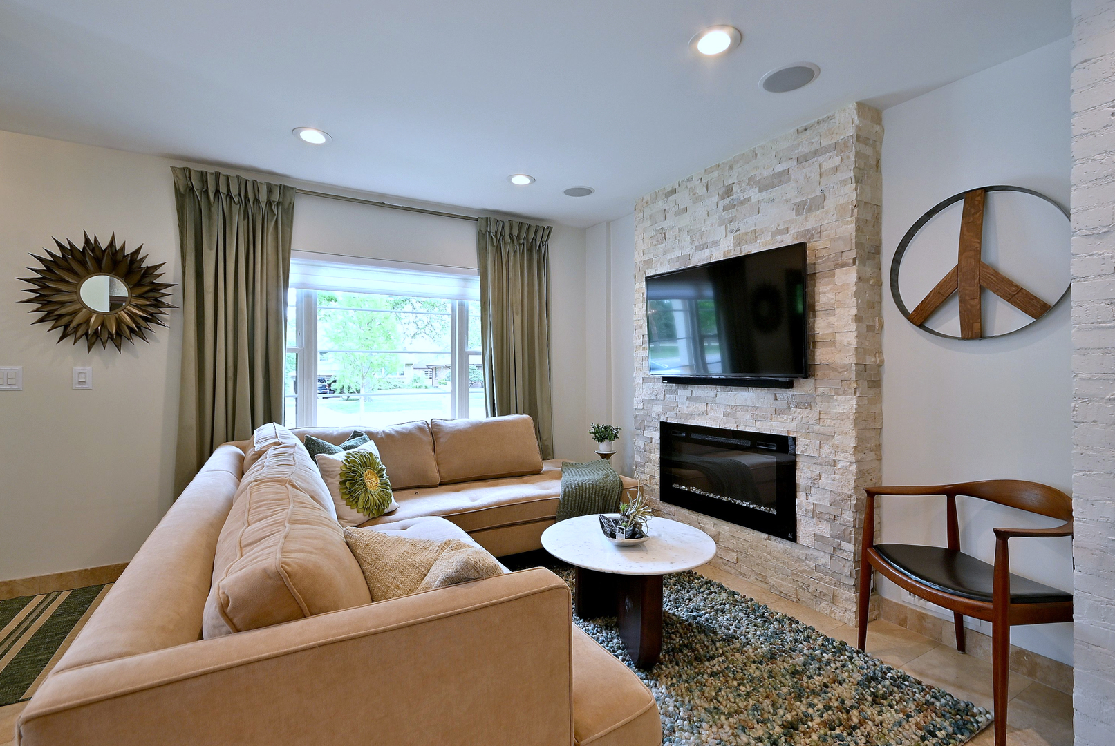 114 S Poplar Avenue