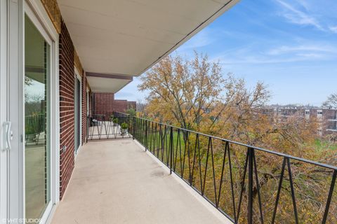 A home in Downers Grove