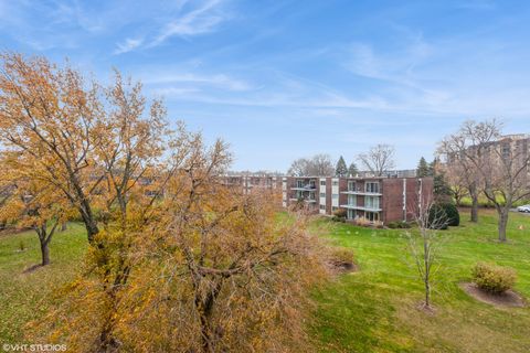 A home in Downers Grove