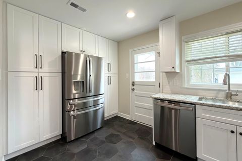 Tiny photo for 240 Hatlen Avenue, Mount Prospect, IL 60056 (MLS # 12618681)