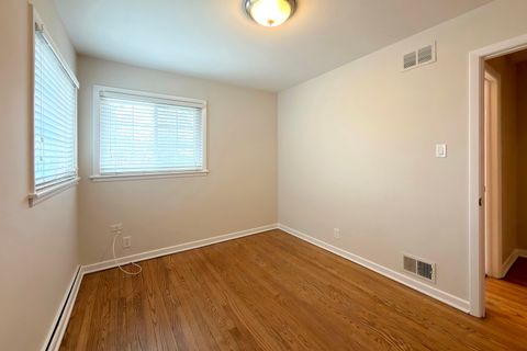 Tiny photo for 240 Hatlen Avenue, Mount Prospect, IL 60056 (MLS # 12618681)