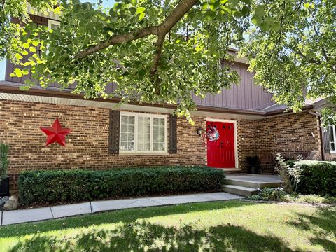 Tiny photo for 519 OAK Drive, East Dundee, IL 60118 (MLS # 12482920)