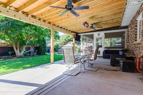 Tiny photo for 519 OAK Drive, East Dundee, IL 60118 (MLS # 12482920)