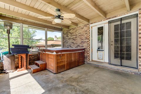 Tiny photo for 519 OAK Drive, East Dundee, IL 60118 (MLS # 12482920)