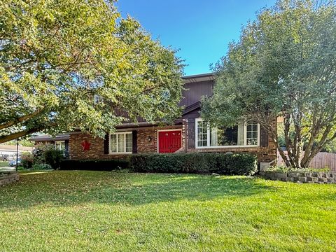 Tiny photo for 519 OAK Drive, East Dundee, IL 60118 (MLS # 12482920)