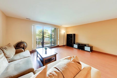 Tiny photo for 1717 W CRYSTAL Lane #203, Mount Prospect, IL 60056 (MLS # 12742022)