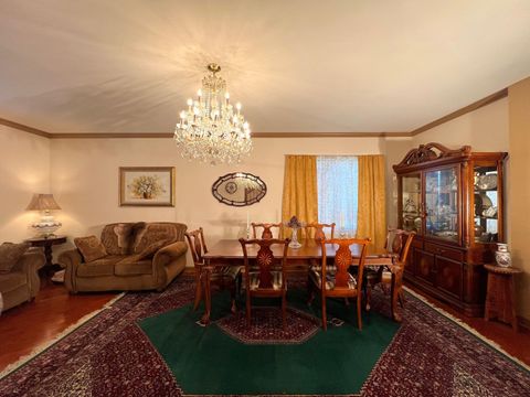 Tiny photo for 752 S Parkside Drive, Round Lake, IL 60073 (MLS # 12508972)