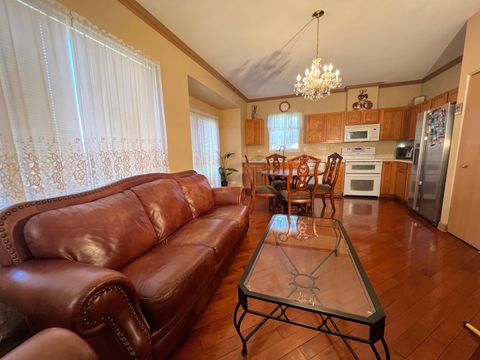 Tiny photo for 752 S Parkside Drive, Round Lake, IL 60073 (MLS # 12508972)