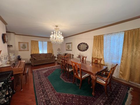 Tiny photo for 752 S Parkside Drive, Round Lake, IL 60073 (MLS # 12508972)