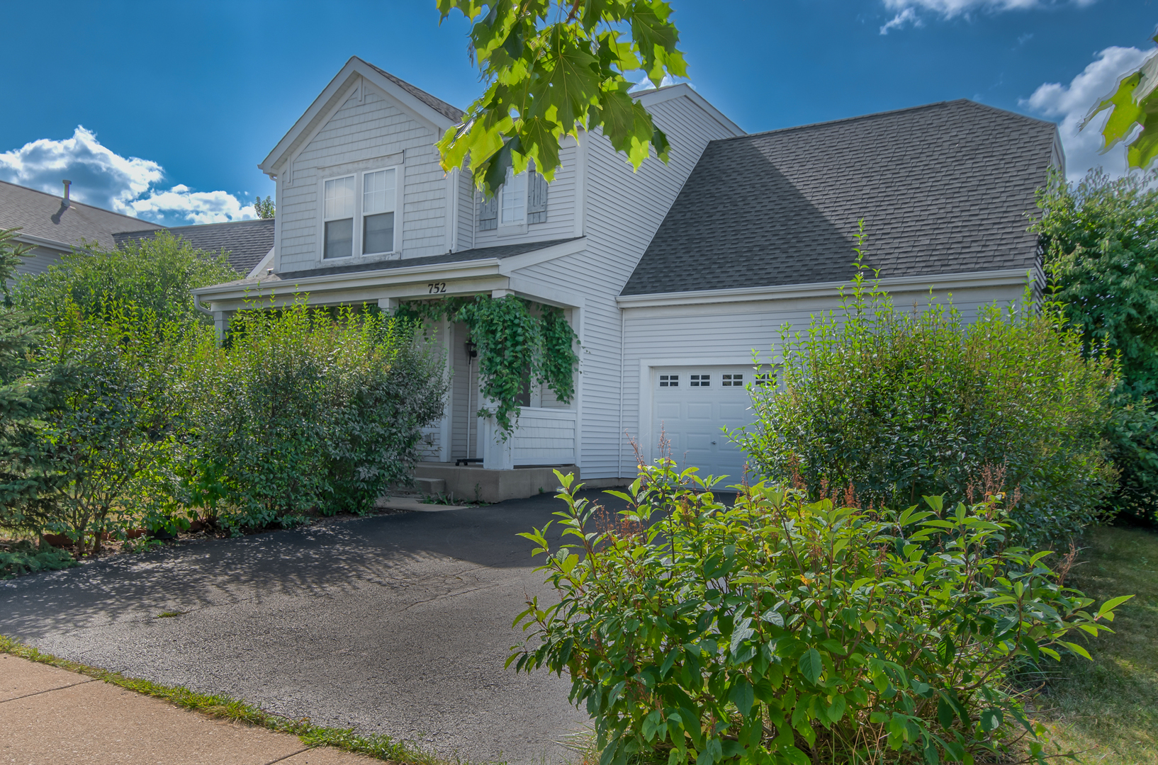 752 S Parkside Drive