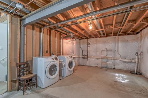 Tiny photo for 752 S Parkside Drive, Round Lake, IL 60073 (MLS # 12508972)