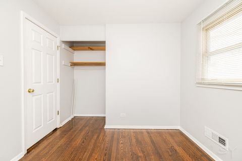 Tiny photo for 83 Indianwood Drive, Thornton, IL 60476 (MLS # 12567449)