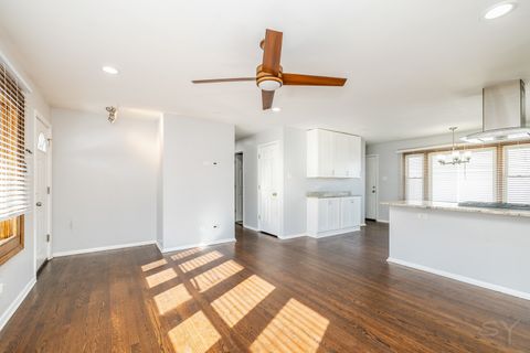 Tiny photo for 83 Indianwood Drive, Thornton, IL 60476 (MLS # 12567449)