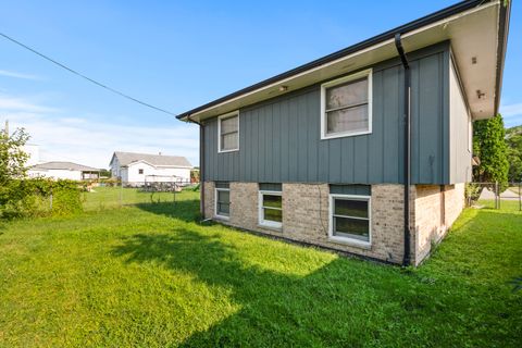 Tiny photo for 928 E 153rd Street, Phoenix, IL 60426 (MLS # 12493308)