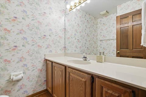 Tiny photo for 1173 N Clearwater Court, Palatine, IL 60067 (MLS # 12724837)