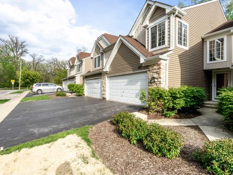 Tiny photo for 207 Locksley Drive, Streamwood, IL 60107 (MLS # 12626599)