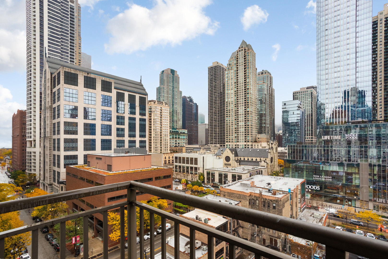 21 W Chestnut Street 1106